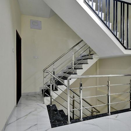 Oyo Hotel Dr Greens Indore Exterior foto